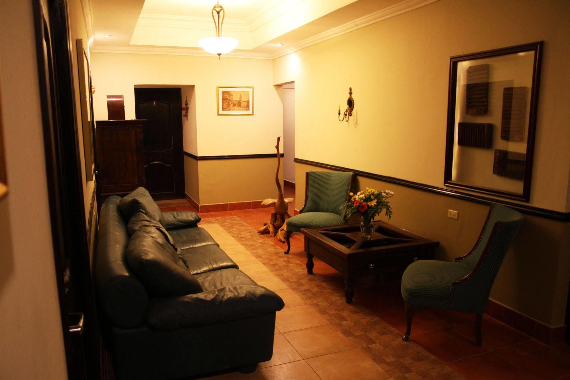 Hotel Los Altos Estelí Exteriör bild