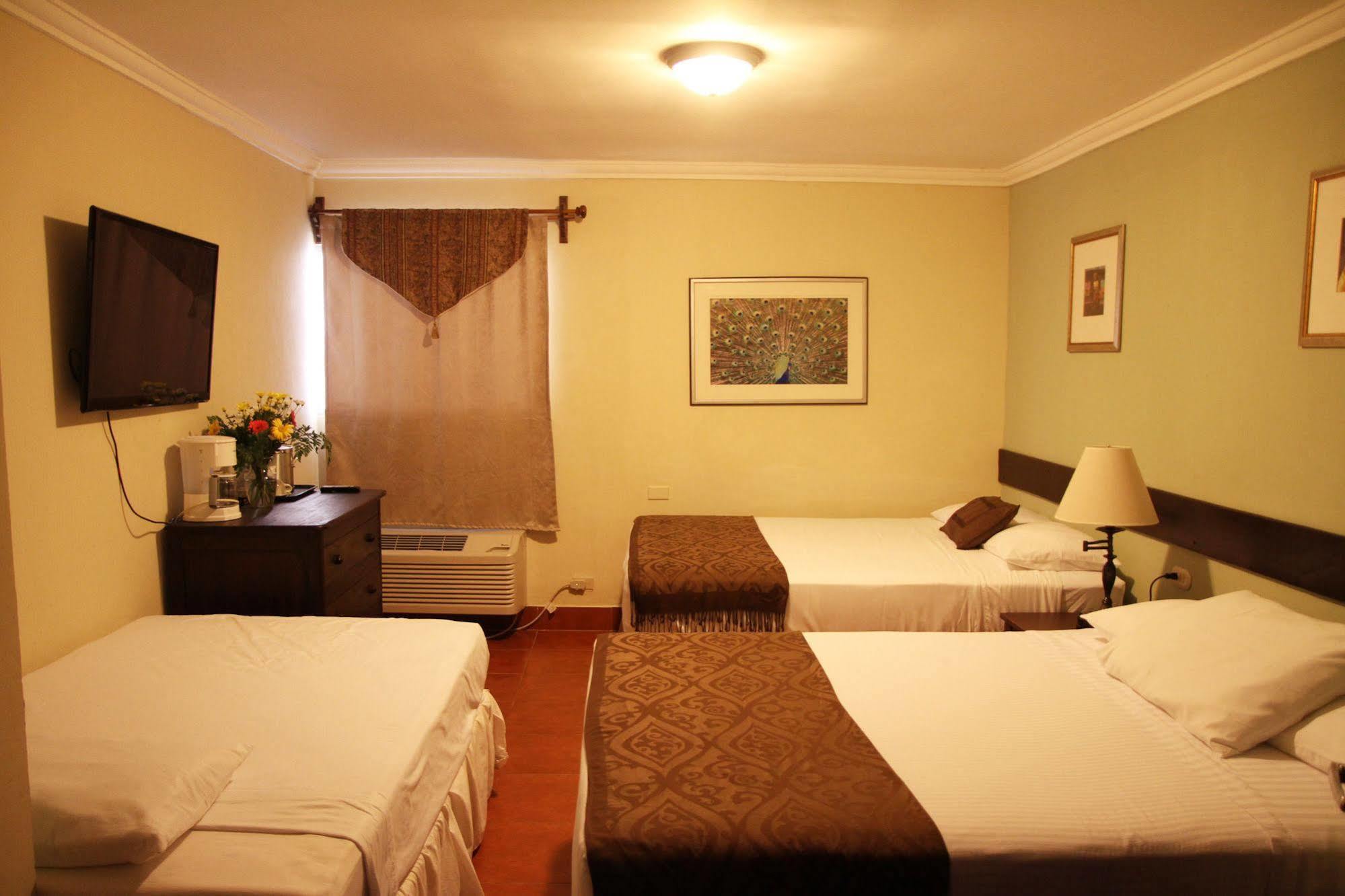 Hotel Los Altos Estelí Exteriör bild