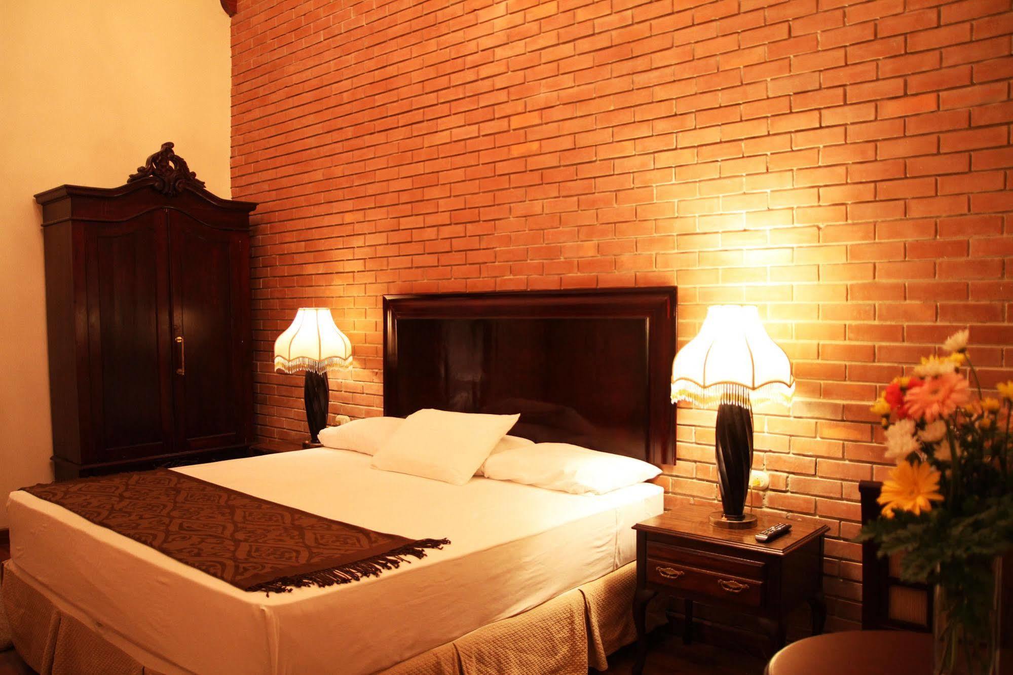 Hotel Los Altos Estelí Exteriör bild